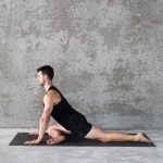 10 yoga poses that strengthen your glutes 5