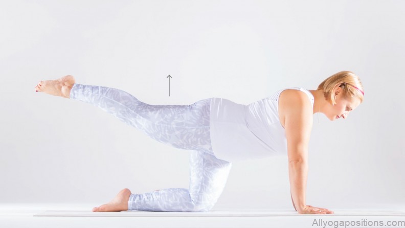 10 yoga poses that strengthen your glutes 6