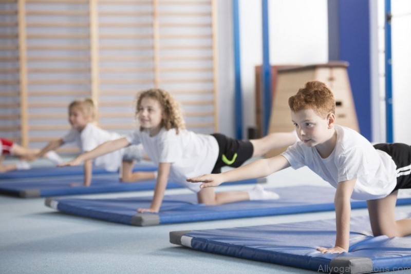 yoga practice yoga sequences 10 minute homework break yoga sequence kids teens 1