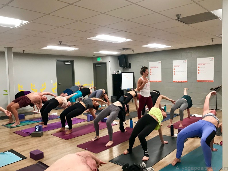 teach tools for teachers signs you have a yoga teacher who empowers you 1