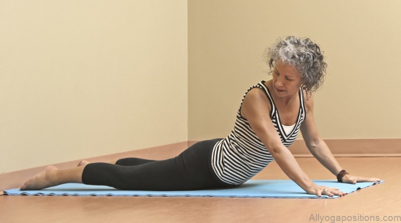 yoga practice yoga sequences yoga for intuition yoga poses to boost your intuitive powers 1