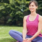 10 health benefits of yoga ae and 10 of the best beginners yoga poses 4
