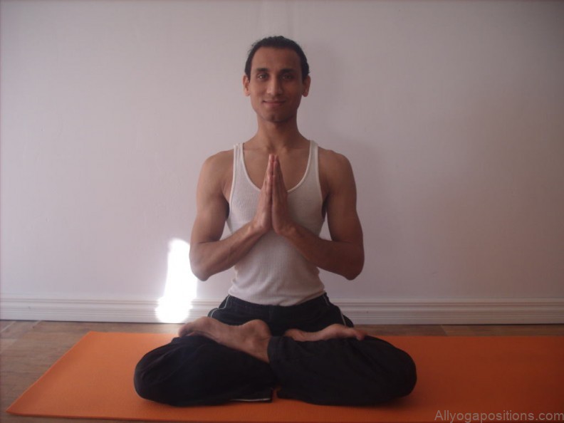 10 health benefits of yoga ae and 10 of the best beginners yoga poses 6