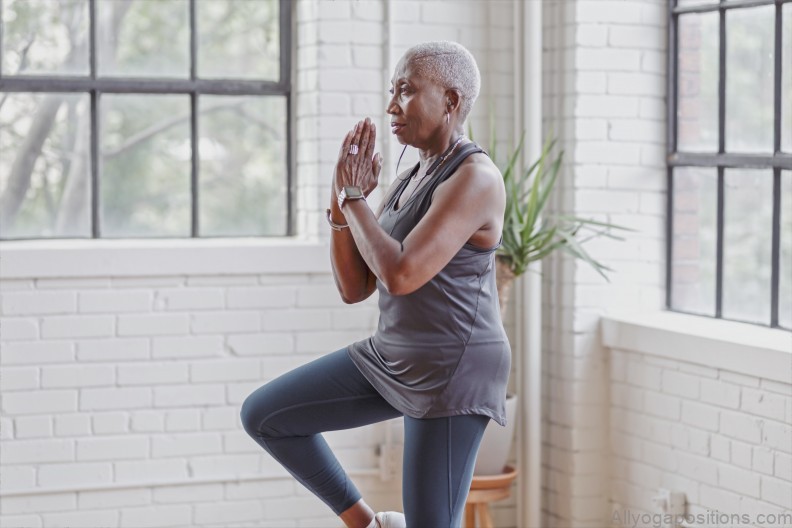 12 minute yoga sequence for strong bones 2