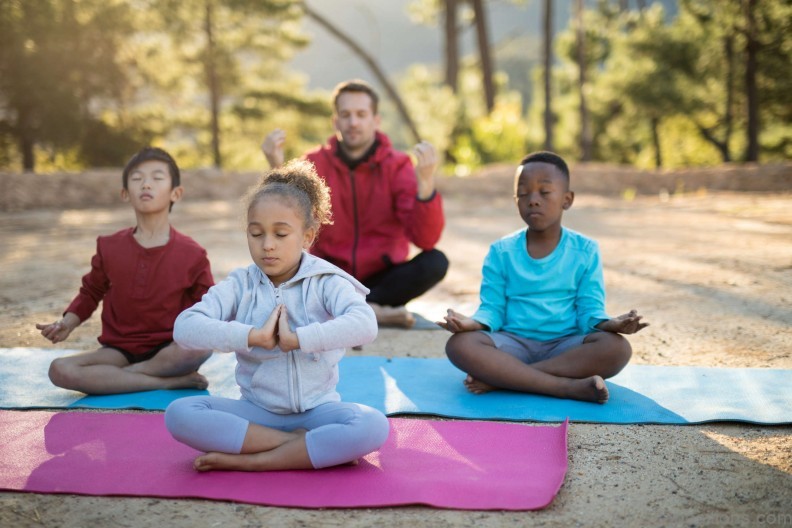 12 ways to make sitting in meditation easier 1