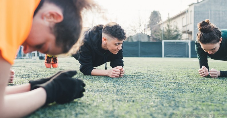 5 lifestyle exercises for core strength that anyone can do 5