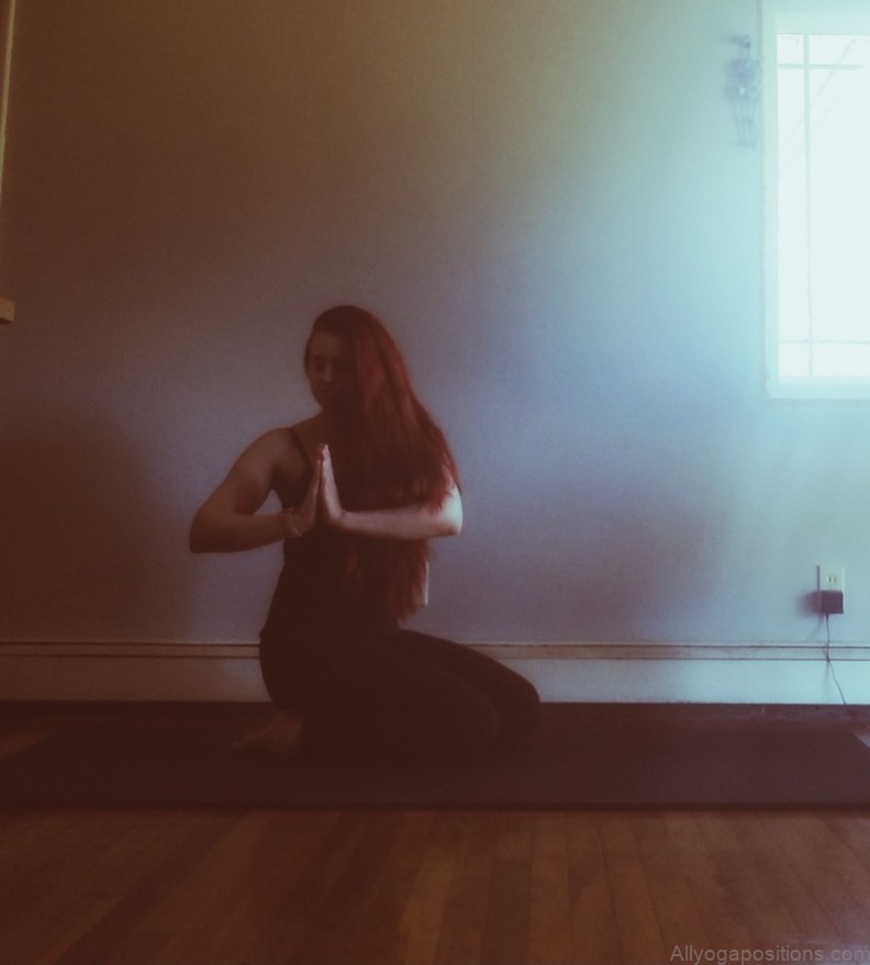 5 yoga poses for the morning person