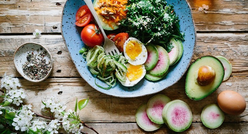 7 practical ways to balance your lifestyle eat good