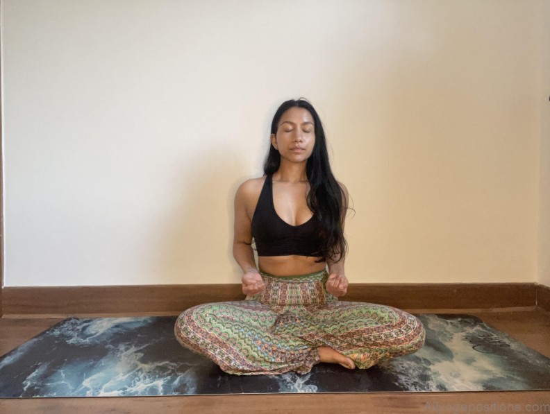 5 tantra yoga poses you should try right now 13