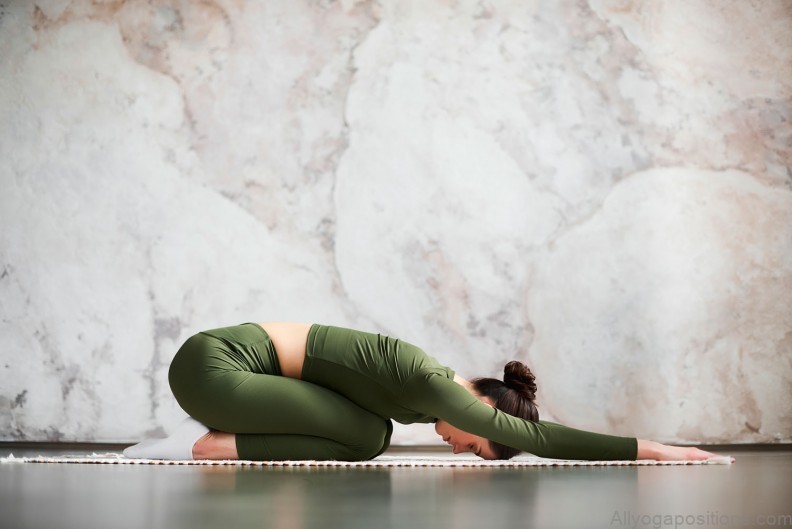 the complete guide to spotting the 3 types of yoga poses 7