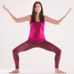 10 poses you should add to your yoga routine in early pregnancy 3