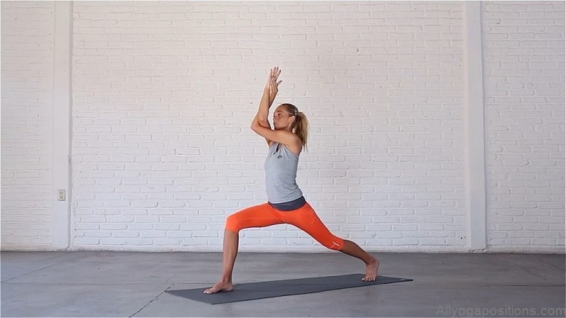 master the crescent lunge yoga pose a guide for all levels 2
