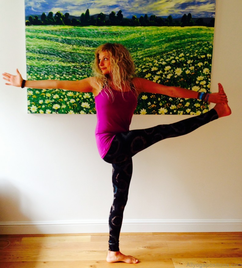 unraveling the art of balance a comprehensive guide to the utthita hasta padangushthasana yoga pose 4