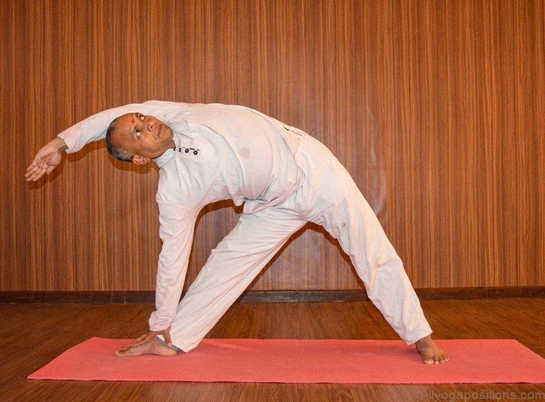 the elevation of utthita tadasana yoga pose 9